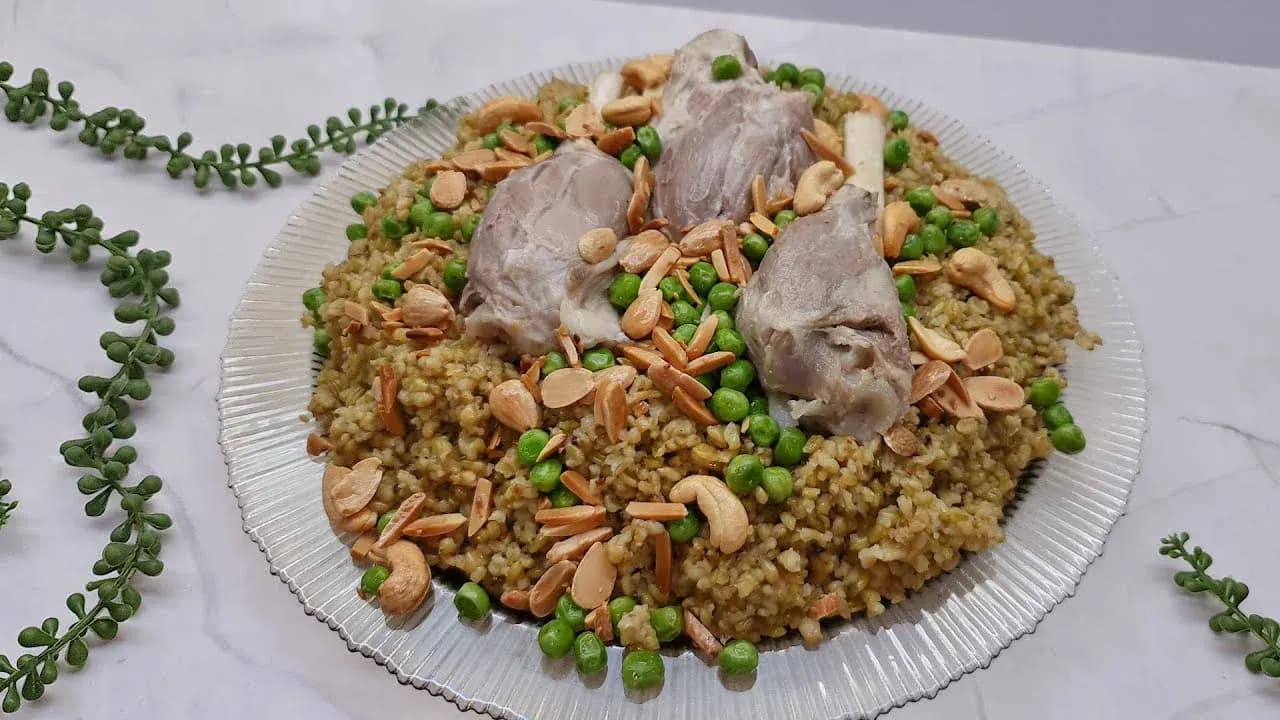 وجبة فريكة لحم (4 أشخاص)