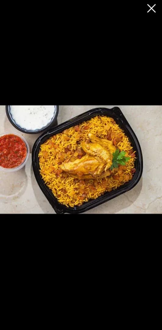 وجبة صدر دجاج مضغوط (شخص)