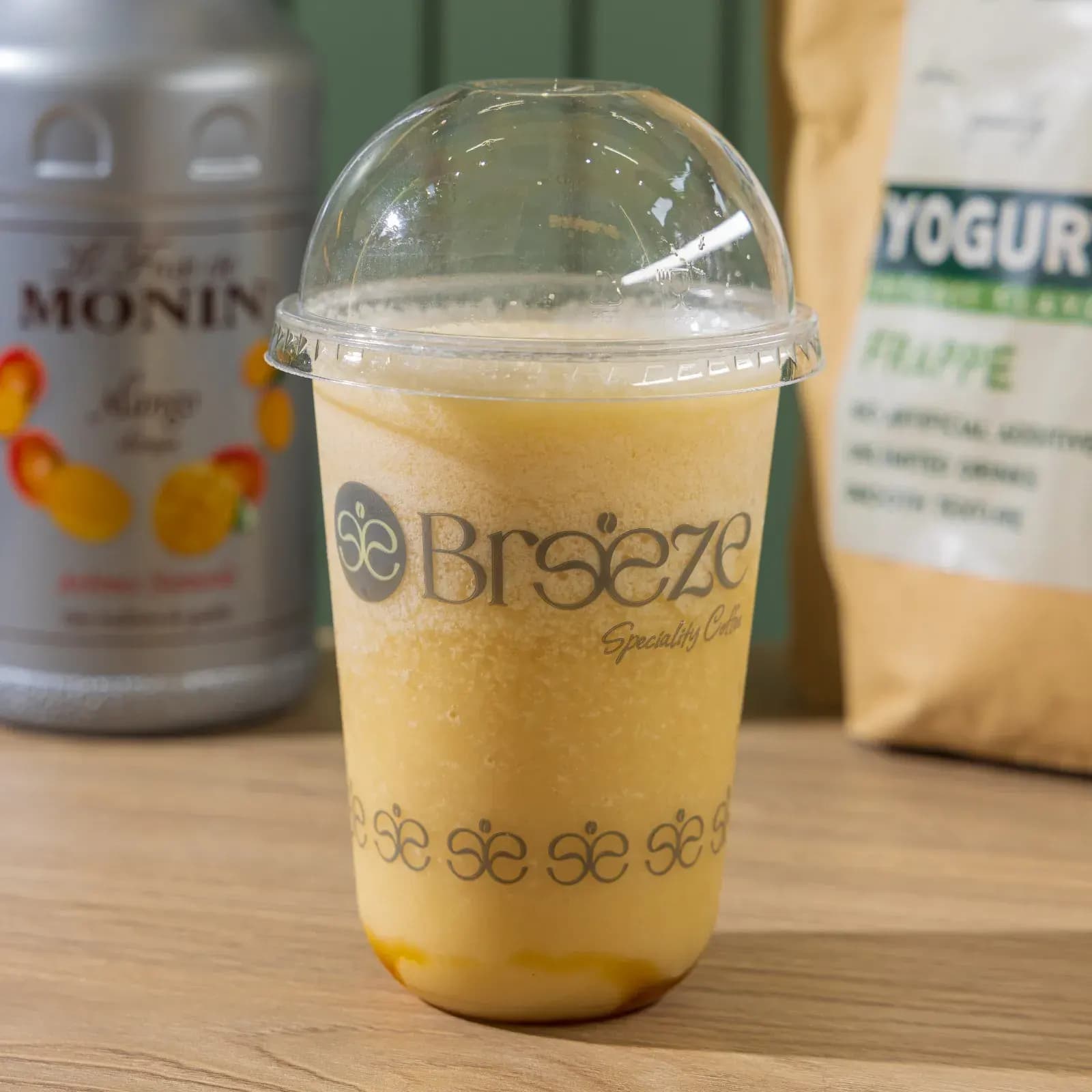 YOGURT FRAPPE MANGO