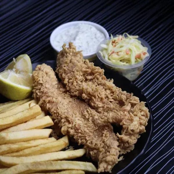 وجبة فيليه سمك بروستد