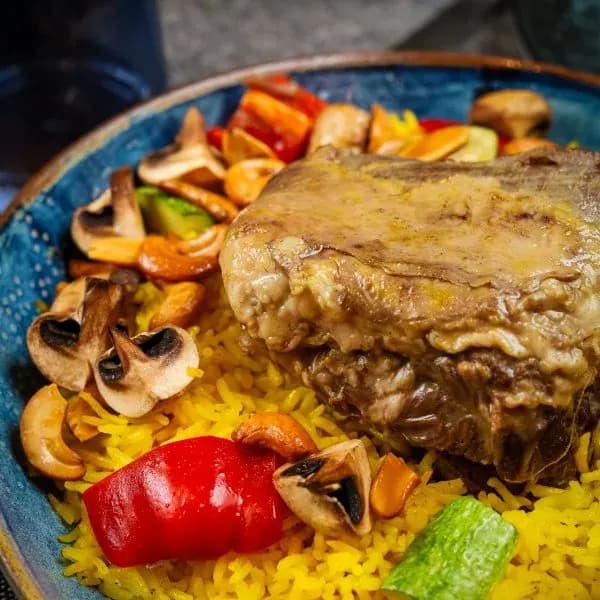 رقبة غنم محشية
