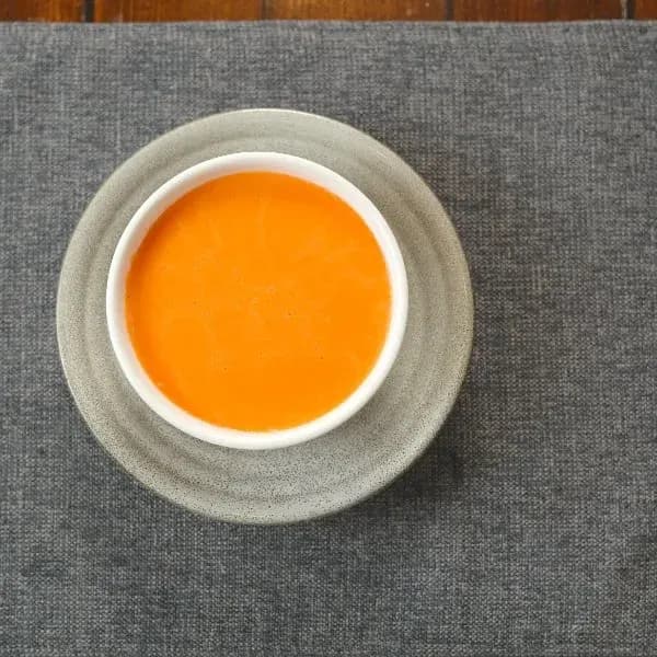 شوربة جزر وزنجبيل
