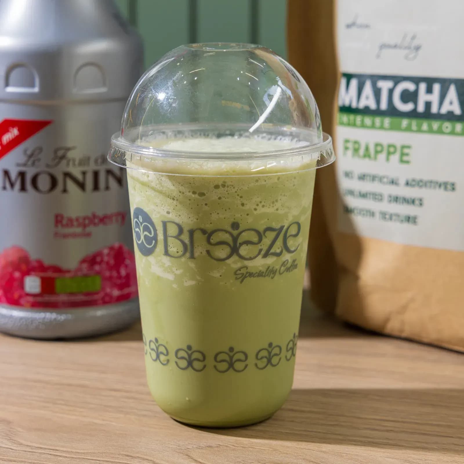 ICED MATCHA FRAPPE RASPBERRY