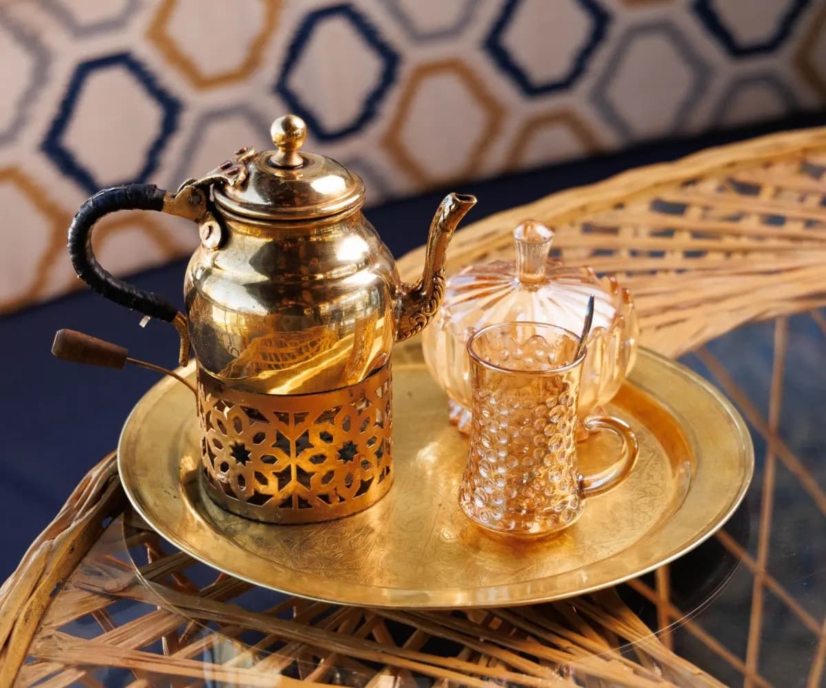 أبريق شاي خمير صغير