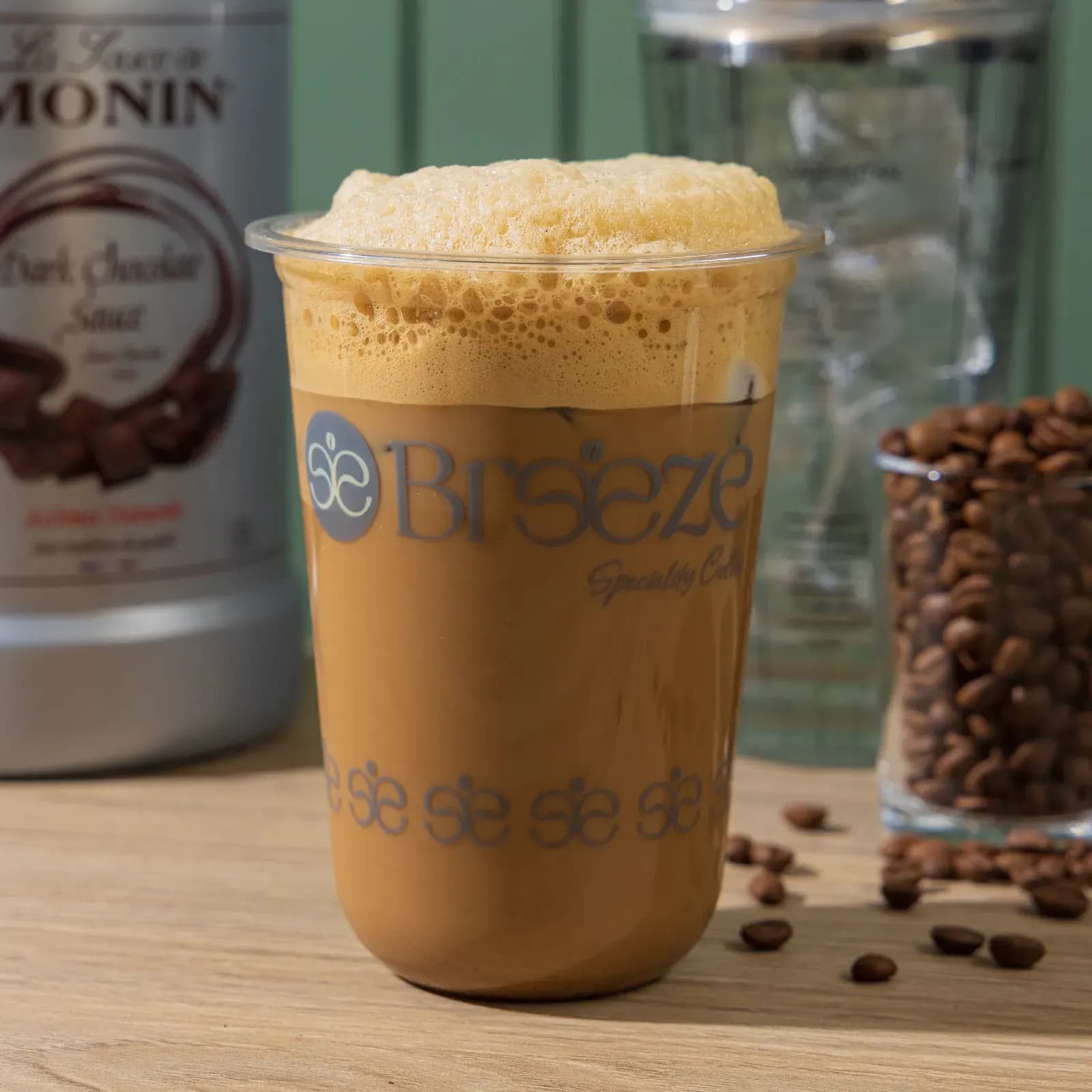 ICE SHAKEN DARK MOCHA